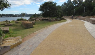 Wulugul path - Sydney Harbour