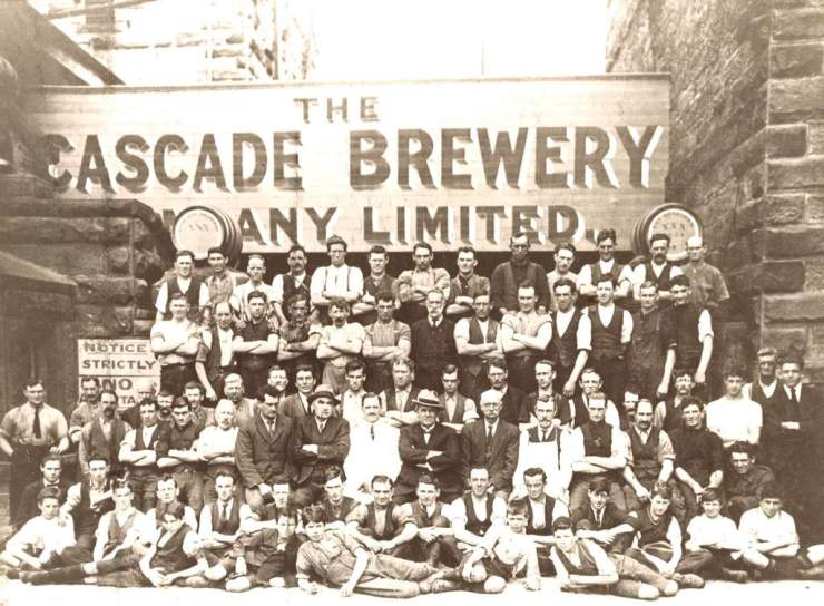 1924 Brewery workers - cascadebreweryco.com.au