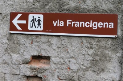 A sign pointing the way on the Italian Via Francigena
