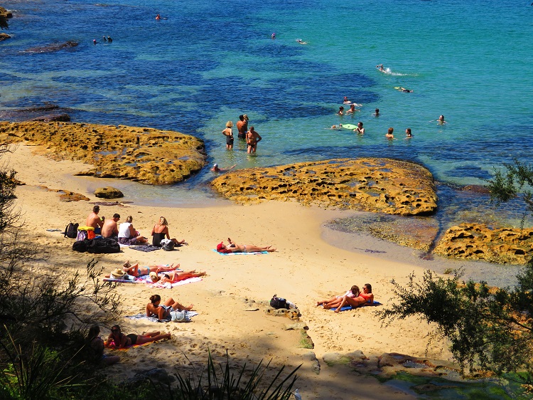 Sydney Harbour beaches - close to Manly