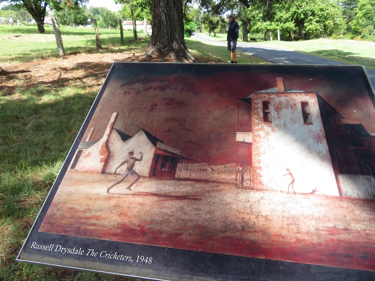 Enjoying art and history on the streets of Hill End.