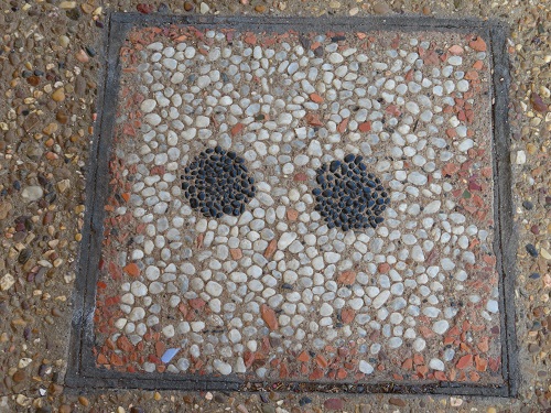 On the Streets of Gulgong Symbol Trail - Tell a pathetic story