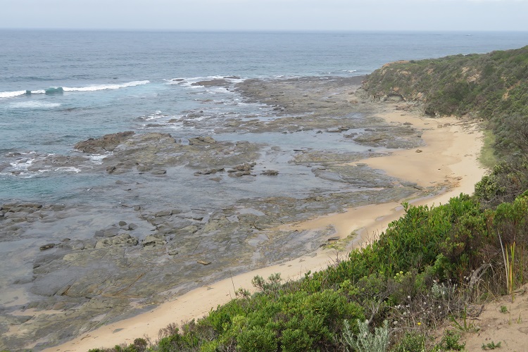 Walking to Cape Otway Lighthouse on Great Ocean Walk, Victoria