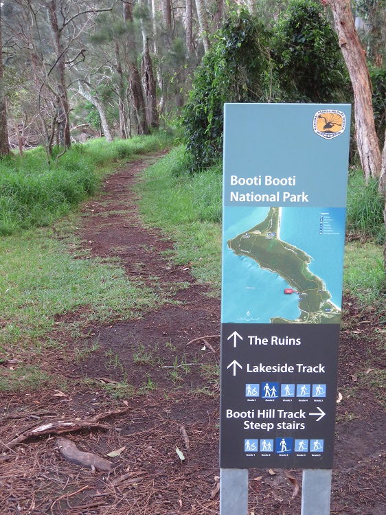 The Booti Hill Walk, Booti Booti National Park