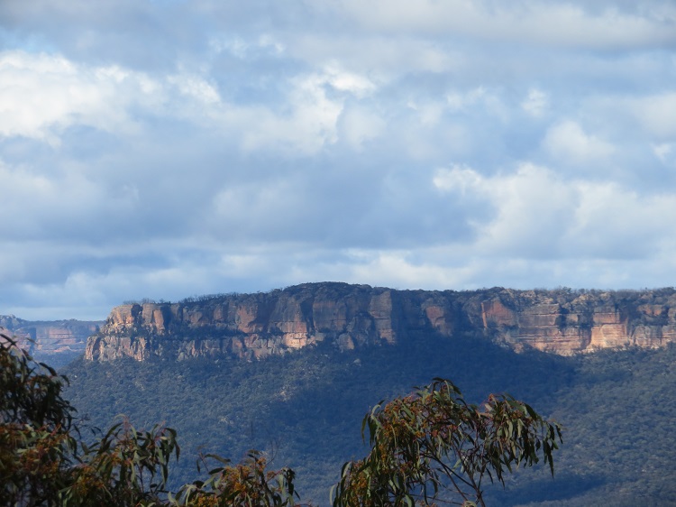 Views over the Capertee Valley