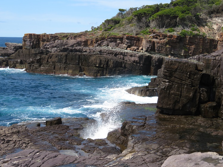 The Blow Hole on the Light to Light Walk through Beowa National Park, Eden