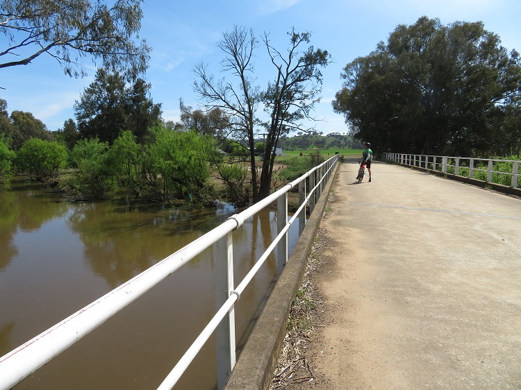 A bridge on Wilbertree Road on the Central West Cycle Trail