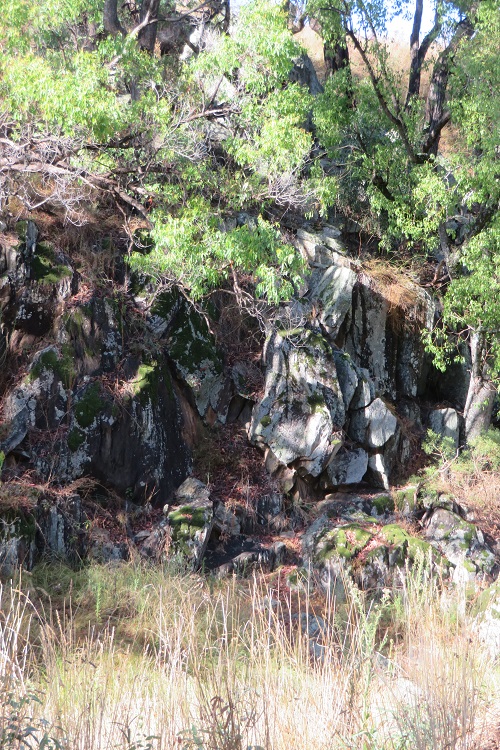 Rock formations in the Goolma area on the Central West Cycle Trail
