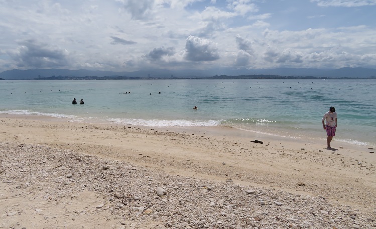 Water views at Manukan Island, Sabah