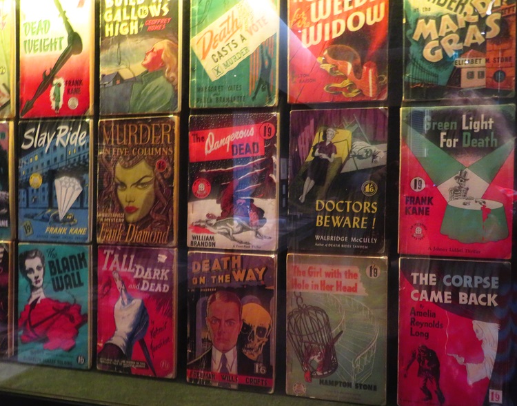 Pulp fiction at the World of the Book Exhibition, State Library Victoria