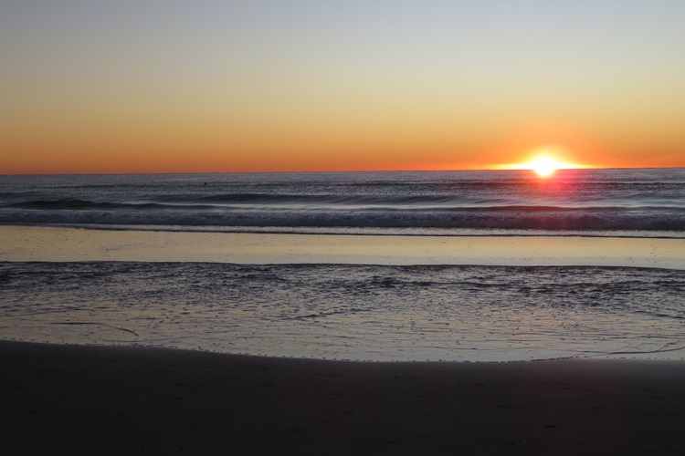 Sunrise walk on the Gold Coast, Queensland
