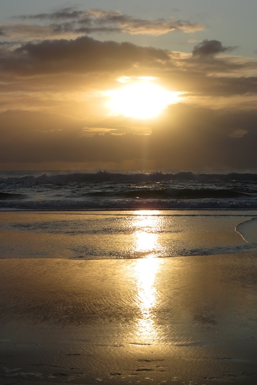 Sunrise walk on the Gold Coast, Queensland