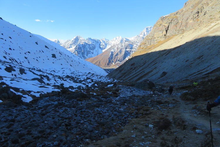 Crossing Cho La Pass, Nepal