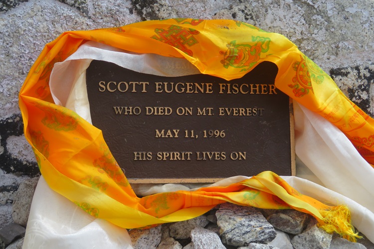 Memorials to fallen sherpas, porters and climbers on the way to Dingboche, Everest Highway, Nepal