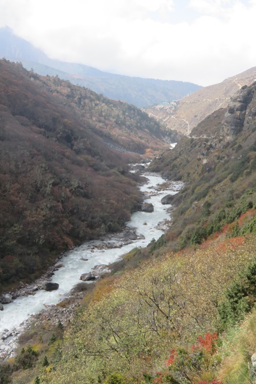 The river adjacent to the path to Thangboche, Nepal