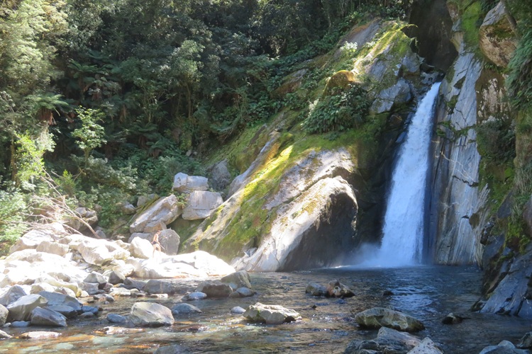 Giants Gate Falls on the Milford Track, New  Zealand