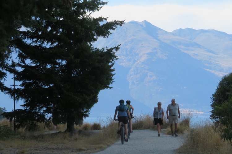 Views of Lake Wakatipu from Queenstown Gardens, Queenstown  New Zealand