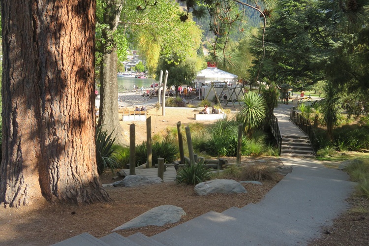 Queenstown Gardens, Queenstown  New Zealand