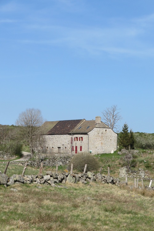 Magnificent stone buildings on the Chemin de Saint Jacques