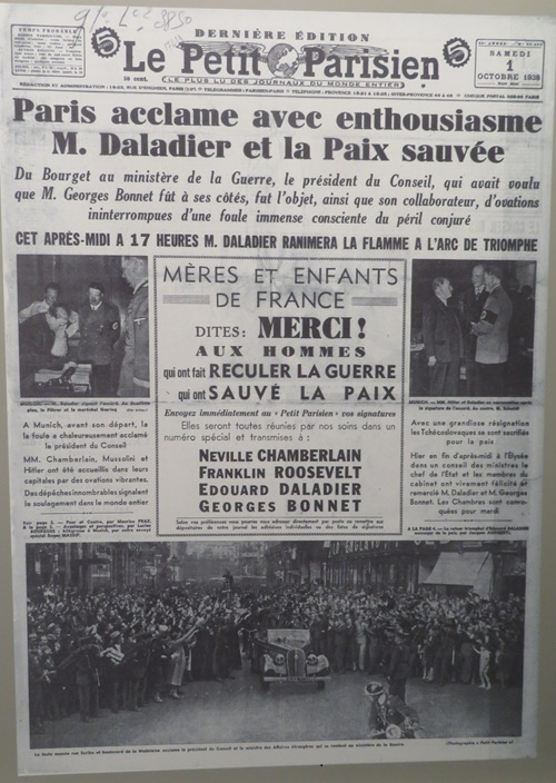 Parisien Newspapers WW2. Museum of Liberation