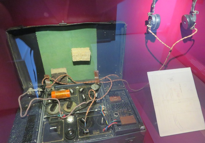 A British 3MKII two-way radio - used to communicate with the Allies, Museum of Liberation