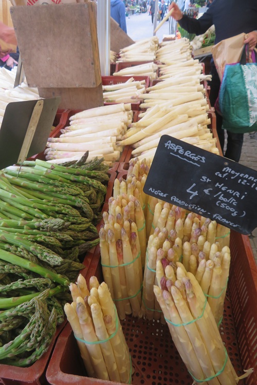 Bayonne's Farmers market, southern France