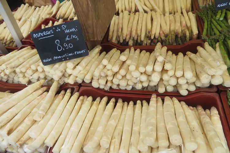 Bayonne's Farmers market, southern France