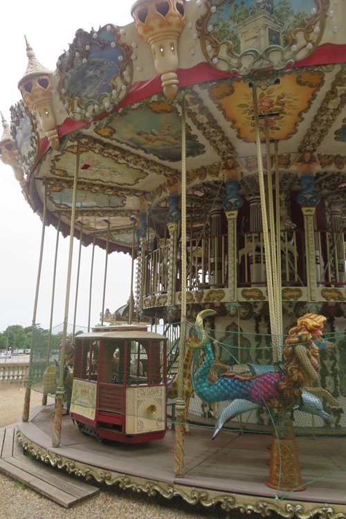 A carousel in the Old City of Bayonne, Southern France