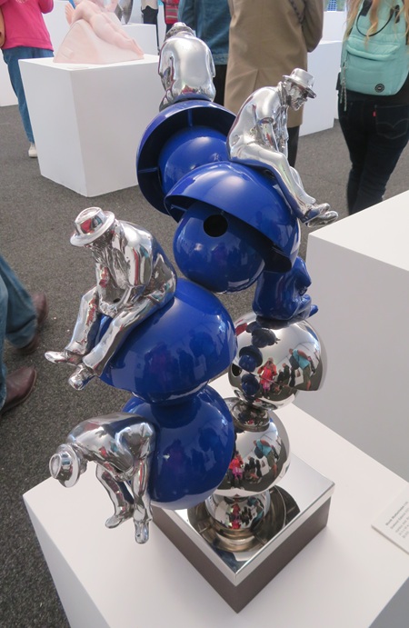 Sheltered Balance at Sculpture by the Sea, Bondi Beach 2025