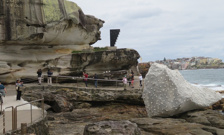 Indra's Net at Sculpture by the Sea, Bondi Beach 2025