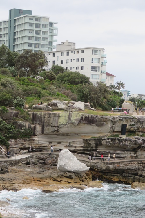 Indra's Net at Sculpture by the Sea, Bondi Beach 2025