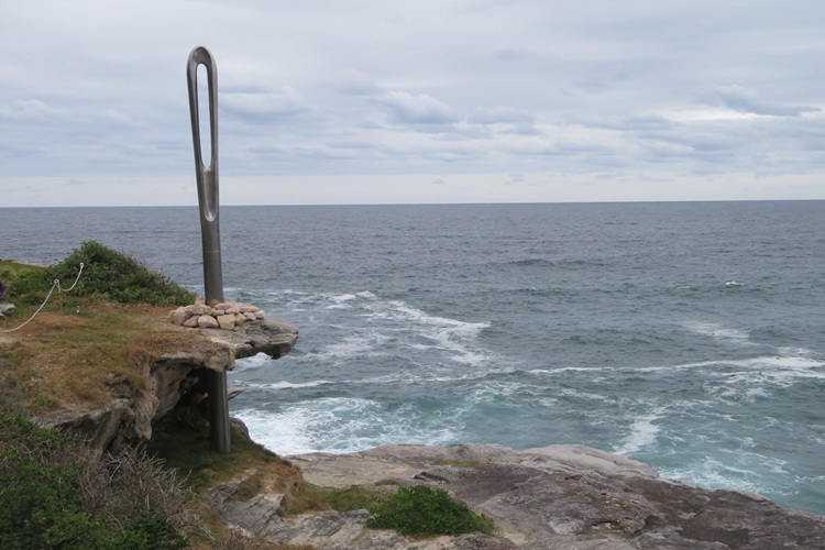 Vital Threads at Sculpture by the Sea, Bondi Beach 2025