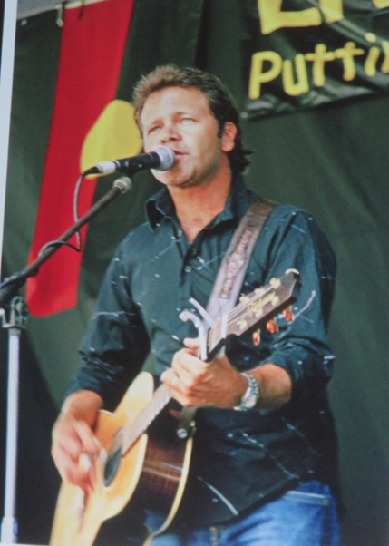 Mervyn Bishop Close Up exhibition at State Library NSW, Sydney