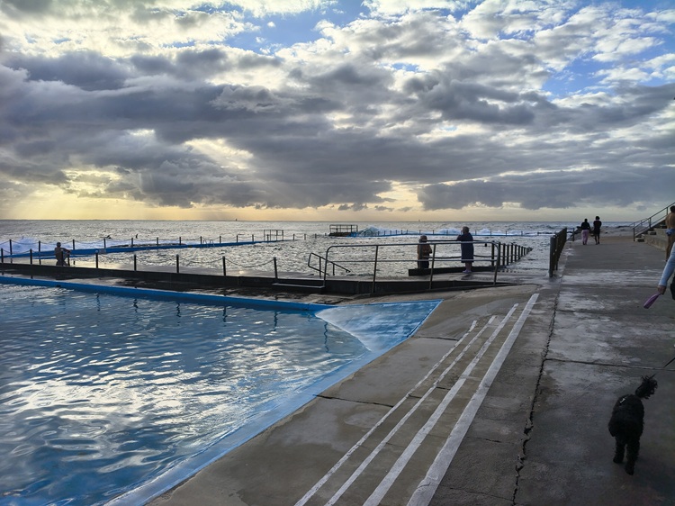 Dee Why Beach