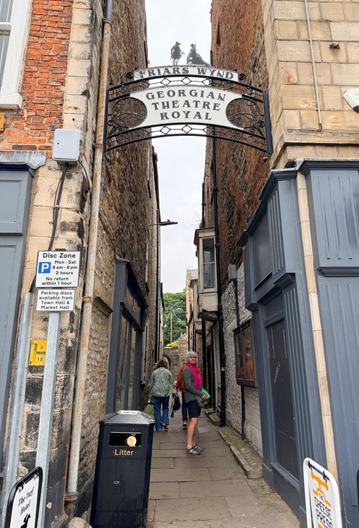 Wandering a wynd in Richmond, North Yorkshire