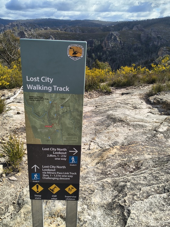 Gardens of Stone State Conservation Area - Lost City Walk, Lithgow NSW