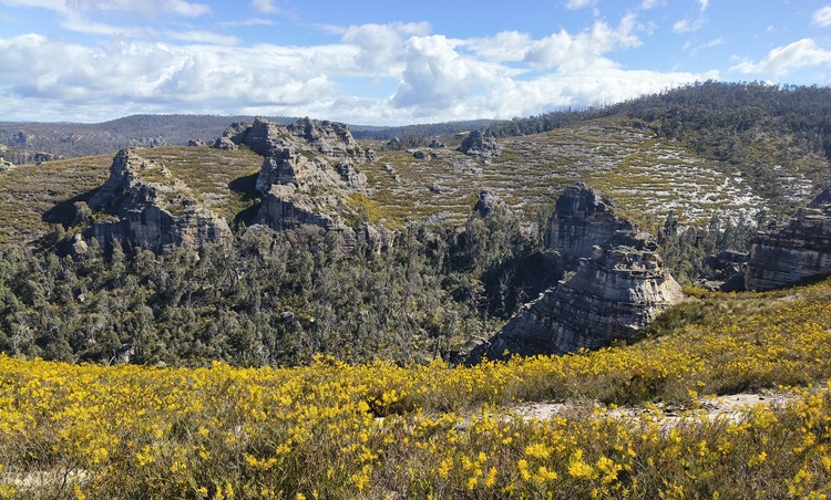 Gardens of Stone State Conservation Area - Lost City Walk, Lithgow NSW